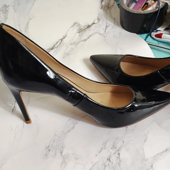Tory Burch Black Patent Leather Heels - Picture 3 of 5